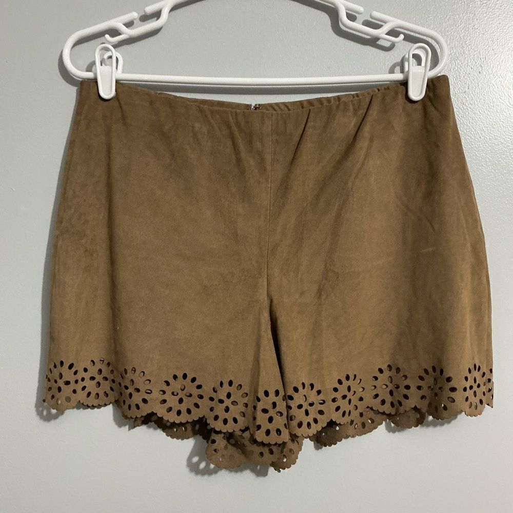 Kaari Blue brown lined shorts size 14